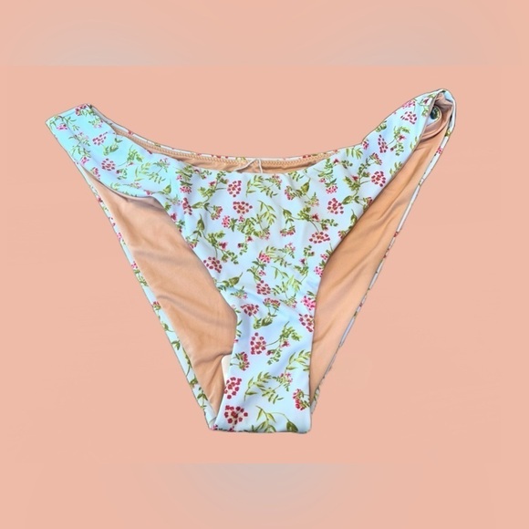 NWT J. Crew Curved Waist Cheeky Bikini Bottom in Cloud Meadow Floral, Medium. - Picture 6 of 14